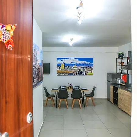 Holiday home Beatrix Catania